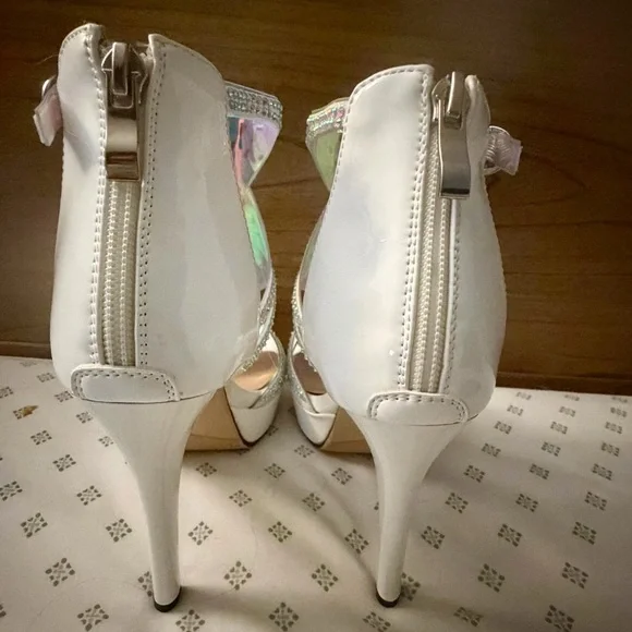 Elegant White Rhinestone Heels - Picture 4 of 4